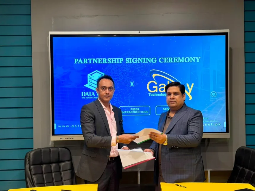 Data Vault Pakistan and Galaxy Technology representatives at the strategic partnership signing