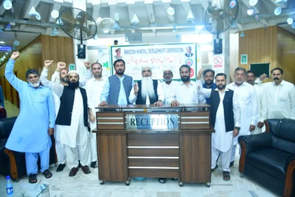 PMDC workers address news conference on Warcha rock salt mining lease dispute