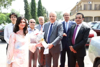 PMDC and SZABMU representatives at IMDC Clinical AI certificate ceremony