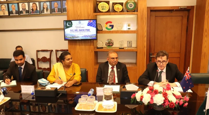 Minister for Federal Education meeting New Zealand High Commissioner David Pine in Islamabad