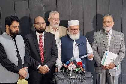 Jamaat-e-Islami leader Liaqat Baloch speaking to media after talks in Islamabad