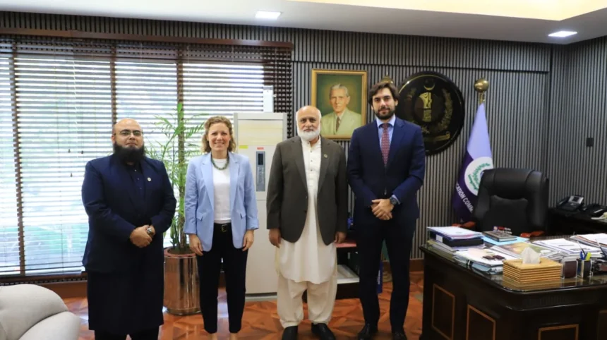 Chairman HEC Dr Niaz Ahmad Akhtar meeting IE University Spain delegation