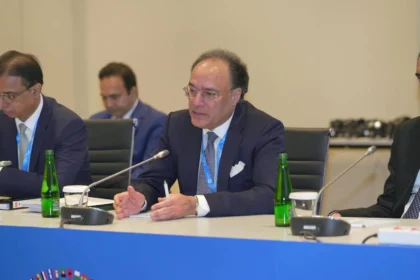 Finance Minister Muhammad Aurangzeb meeting IMF First Deputy Managing Director Dan Katz in Bangkok